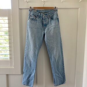 Levi's 501 Premium Light Denim